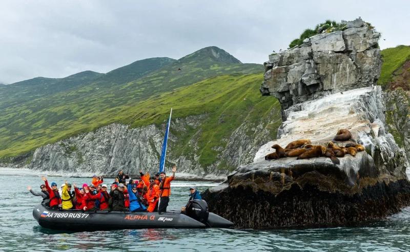 Экспедиционные круизы от Vasta Expeditions – что за вид туризма, почему так популярны, сколько стоят, где проходят?