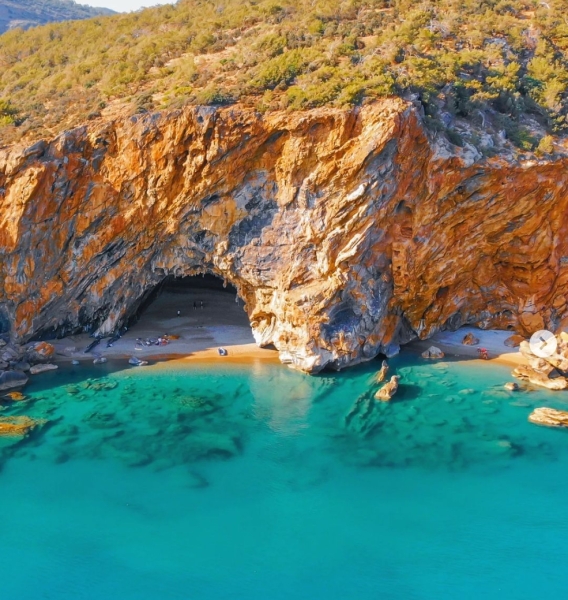 Пляжи Yanışlı и пещера Yanışlı Beach Cave — 10 фото, как добраться из Мерсина